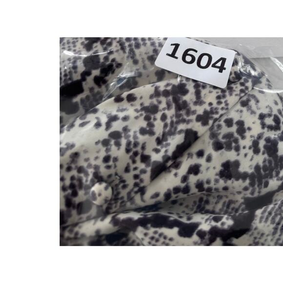 Tahari Womens Medium Button Front Snake Print Shirt - Picture 7 of 7